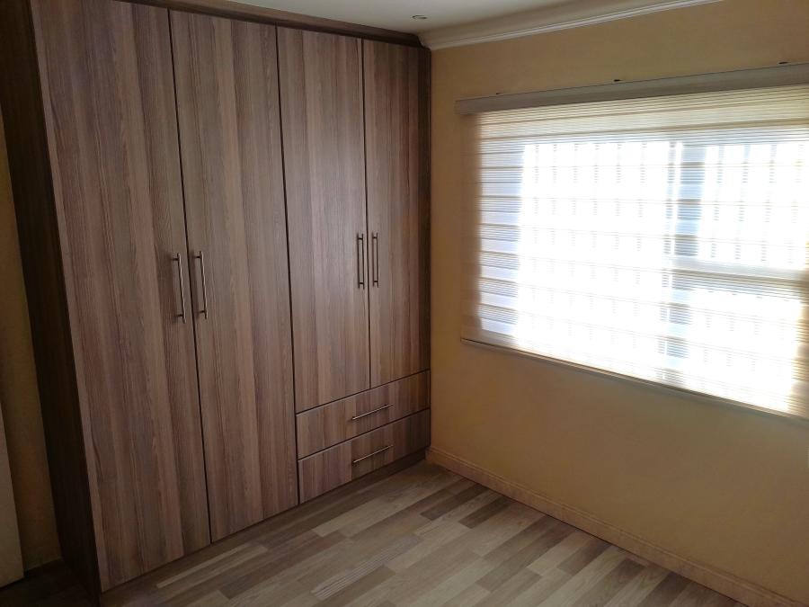 To Let 3 Bedroom Property for Rent in Vanes Estate Eastern Cape